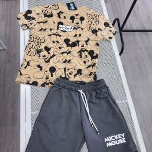 Conjunto estampado de Mickey Mouse