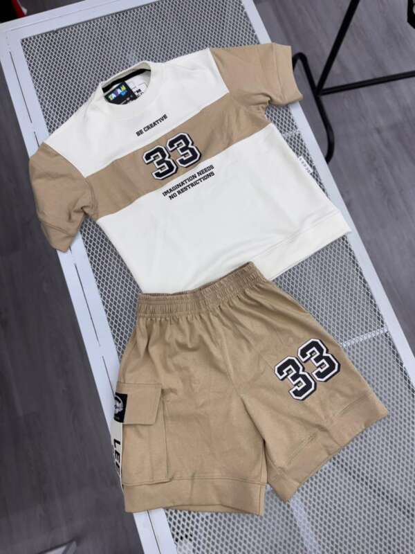 Conjunto Oversize estampado “Be Creative 33”