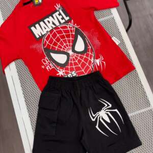 Conjunto Oversize estampado “Marvel Spider-Man”