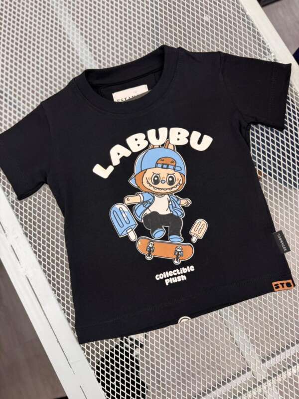 Camiseta Labubu